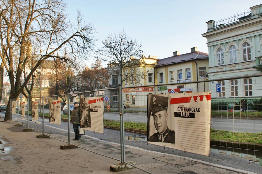 wystawa-ostrowiec