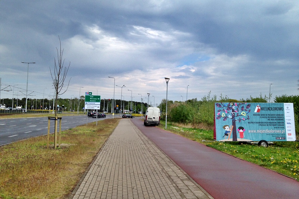 niejestkolorowo_billboard001